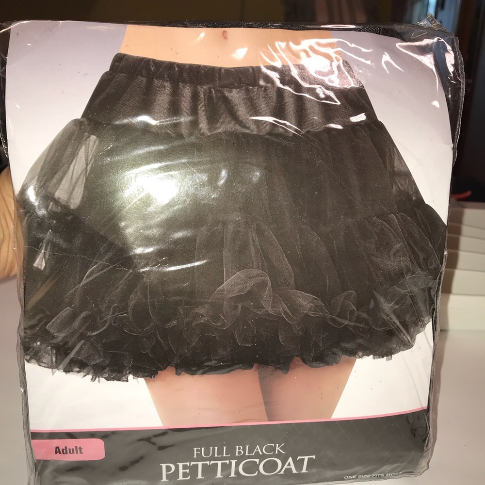 Black Adult One Size Petticoat